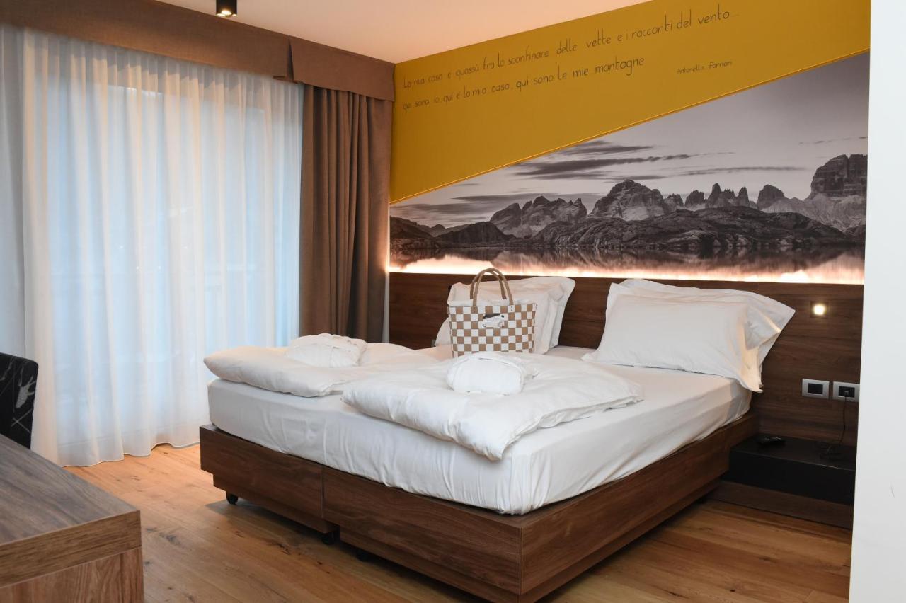 Dolomeet Boutique Hotel Pinzolo Exteriör bild