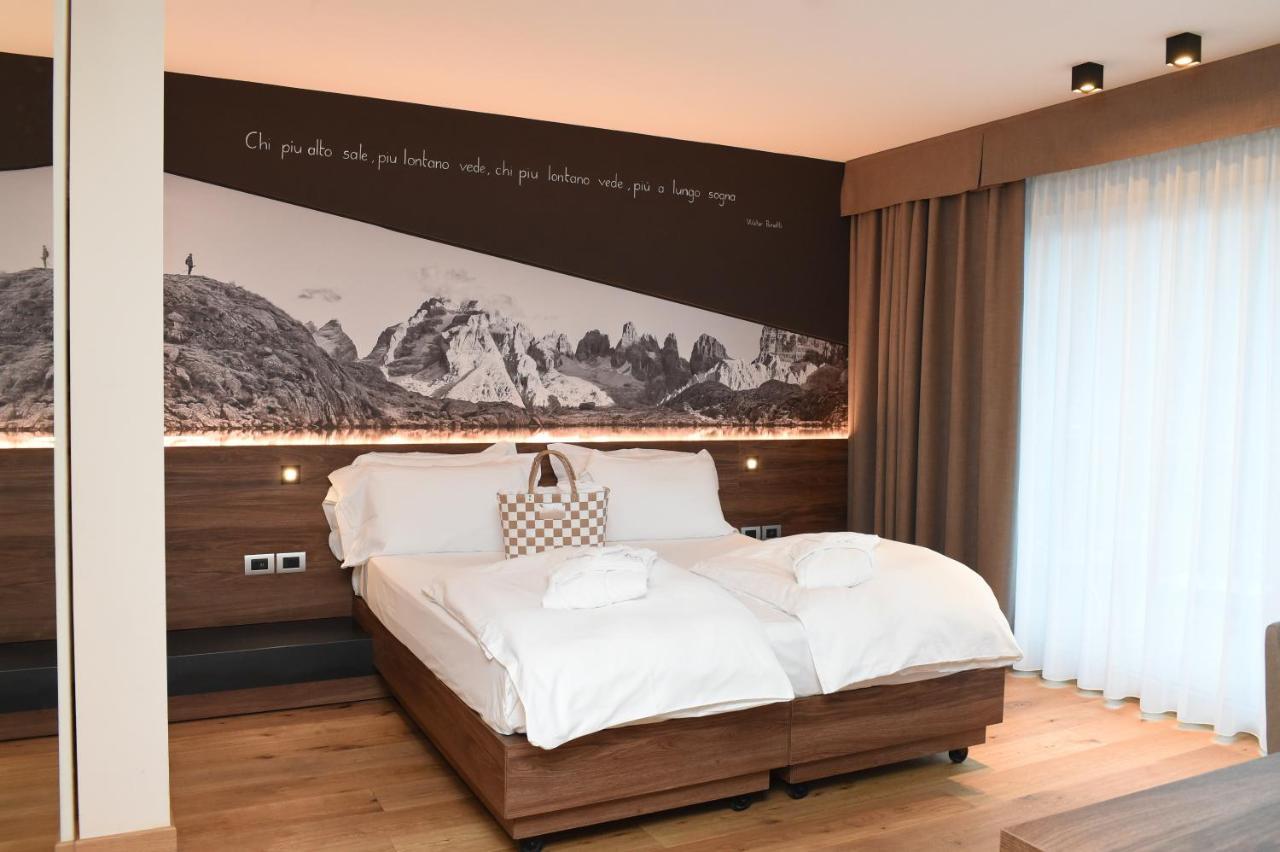 Dolomeet Boutique Hotel Pinzolo Exteriör bild