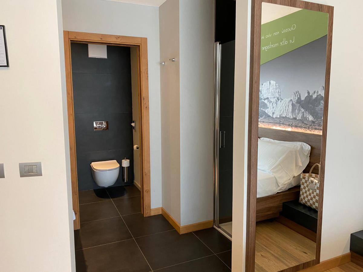 Dolomeet Boutique Hotel Pinzolo Exteriör bild