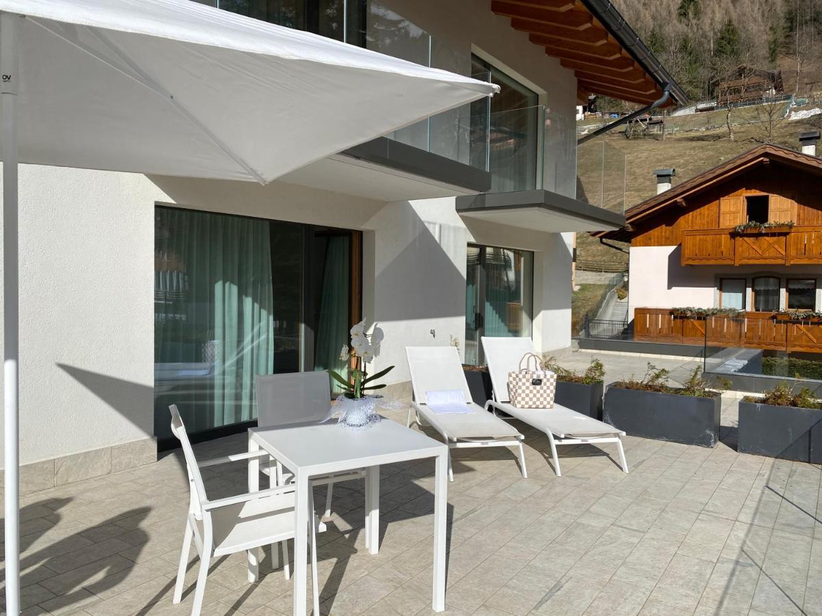 Dolomeet Boutique Hotel Pinzolo Exteriör bild
