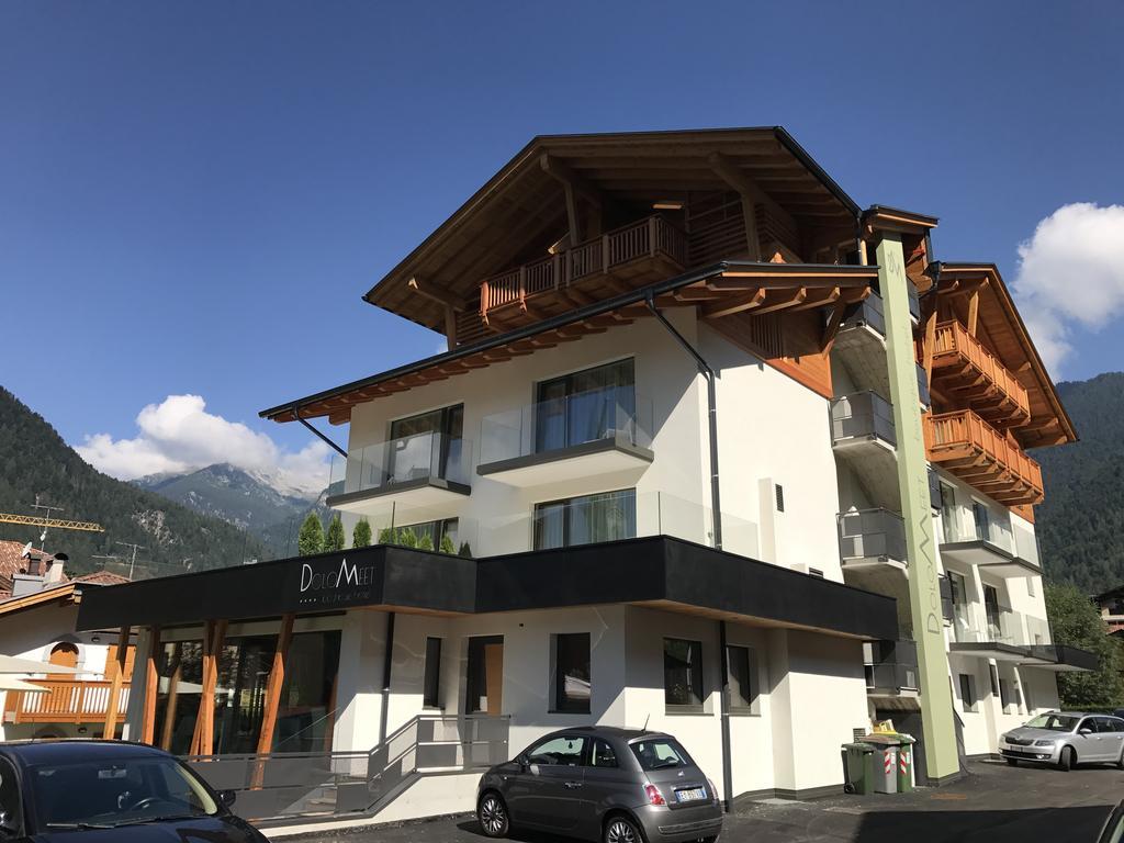 Dolomeet Boutique Hotel Pinzolo Exteriör bild