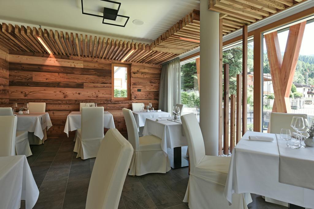 Dolomeet Boutique Hotel Pinzolo Exteriör bild