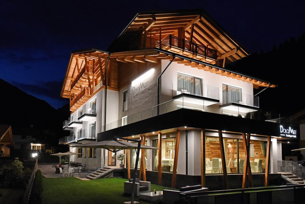 Dolomeet Boutique Hotel Pinzolo Exteriör bild