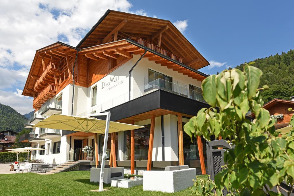 Dolomeet Boutique Hotel Pinzolo Exteriör bild